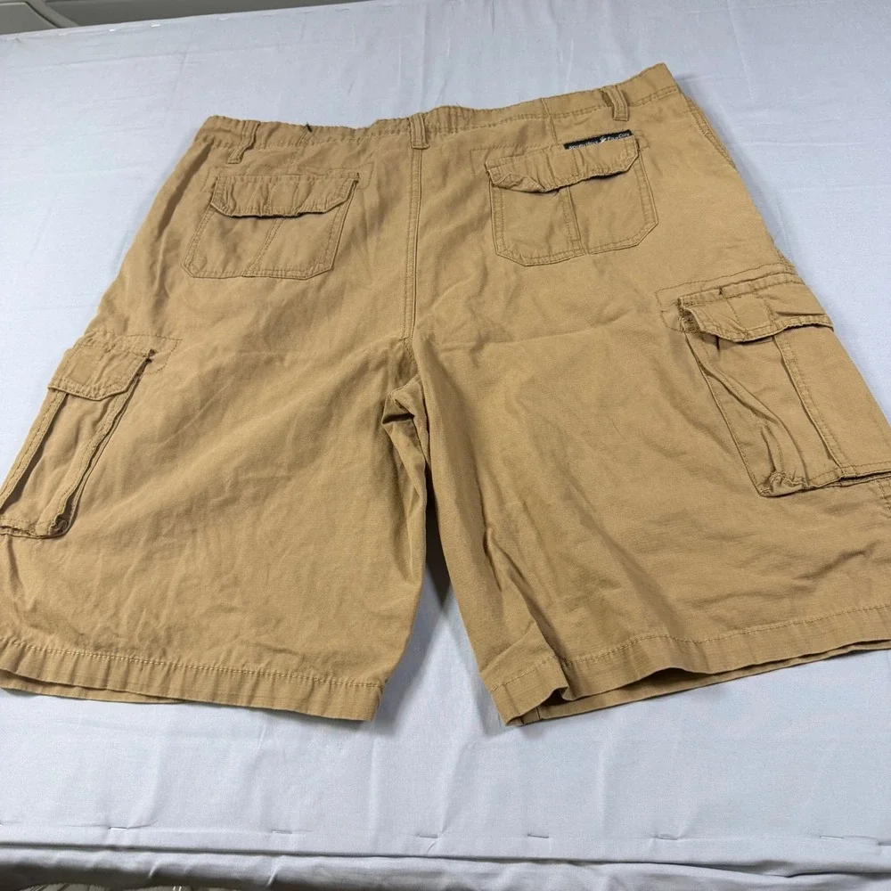 Beverly Hills Polo Club Mens Tan Khaki Cotton Cargo Shorts Size 38 Relaxed Fit